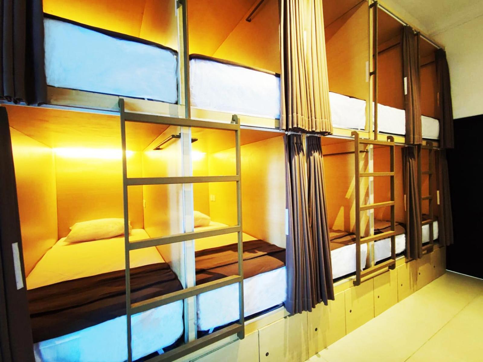 Fora Capsule Hostel Tuban Kuta Bali Kuta Lombok Exterior foto